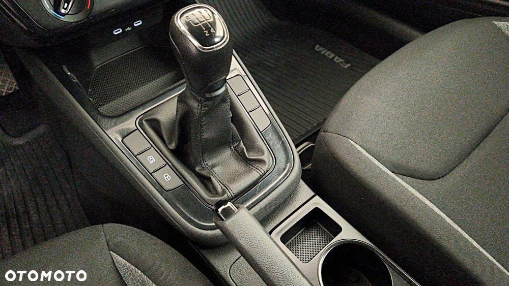 Škoda Fabia - 19