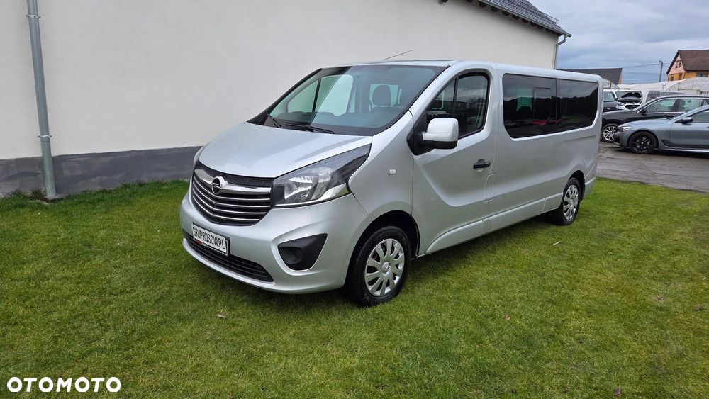 Opel Vivaro - 1