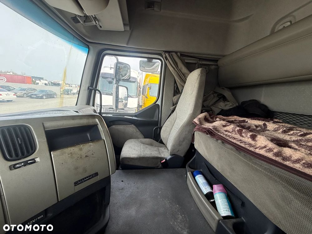 Renault PREMIUM 6X2 SUPRA MT - 13