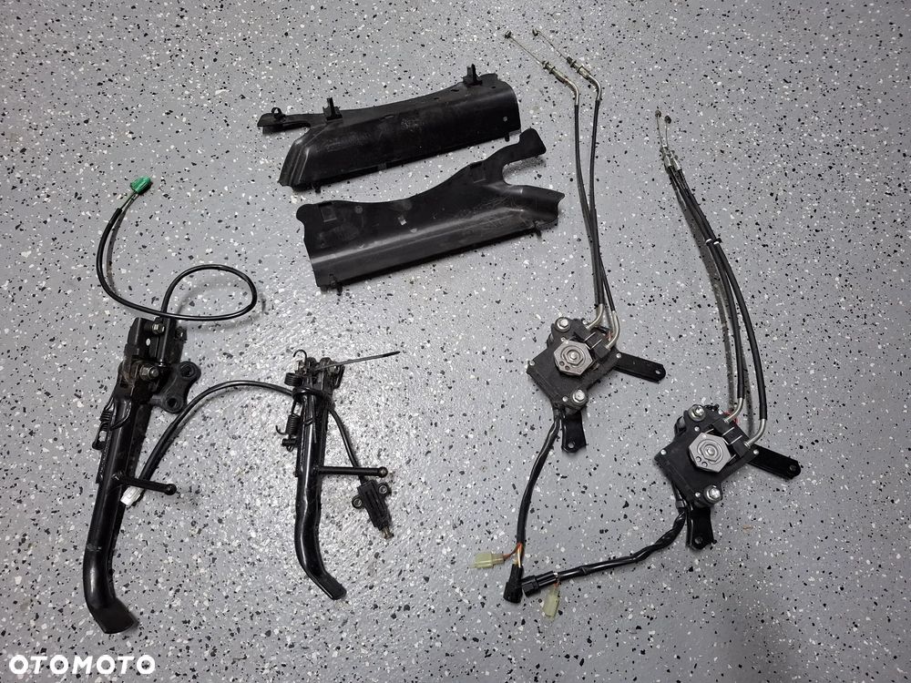 Suzuki GSXS 1000 950 stópka nóżka exup linki wypełnienie chłodnicy - 1