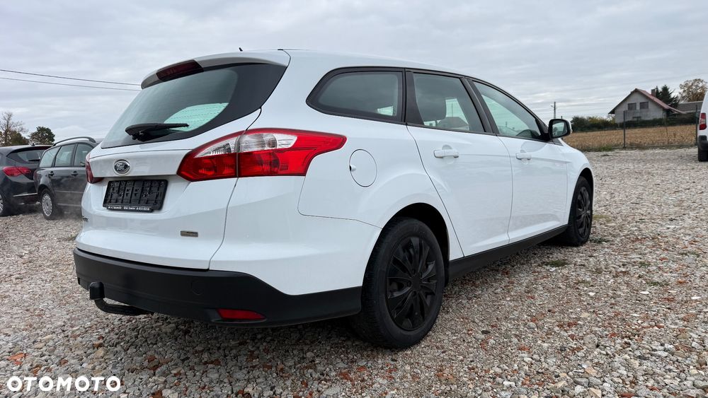 Ford Focus - 24
