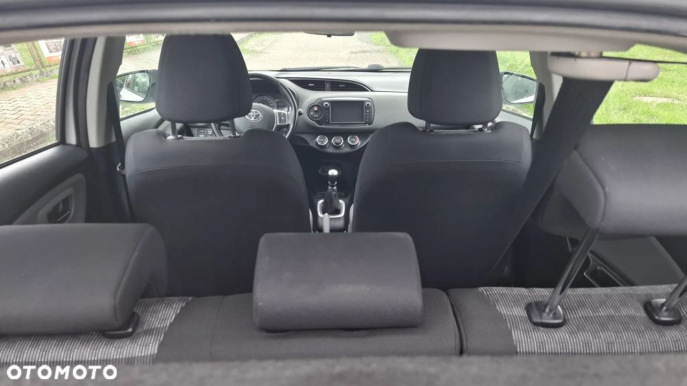 Toyota Yaris - 13