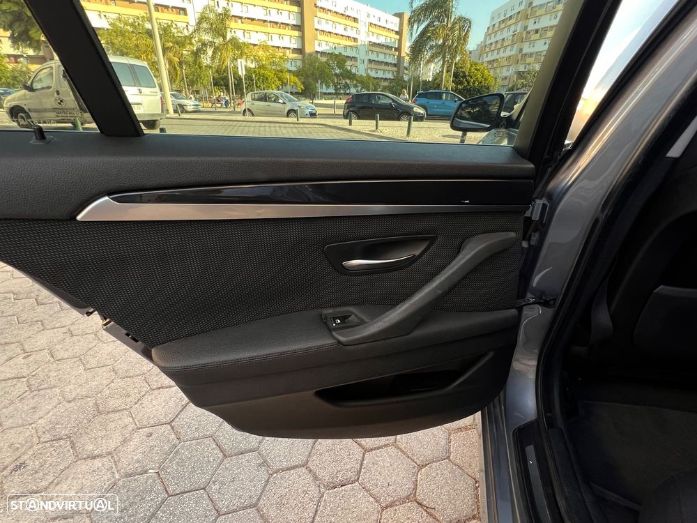 BMW 520 d Efficient Dynamics Edition - 13