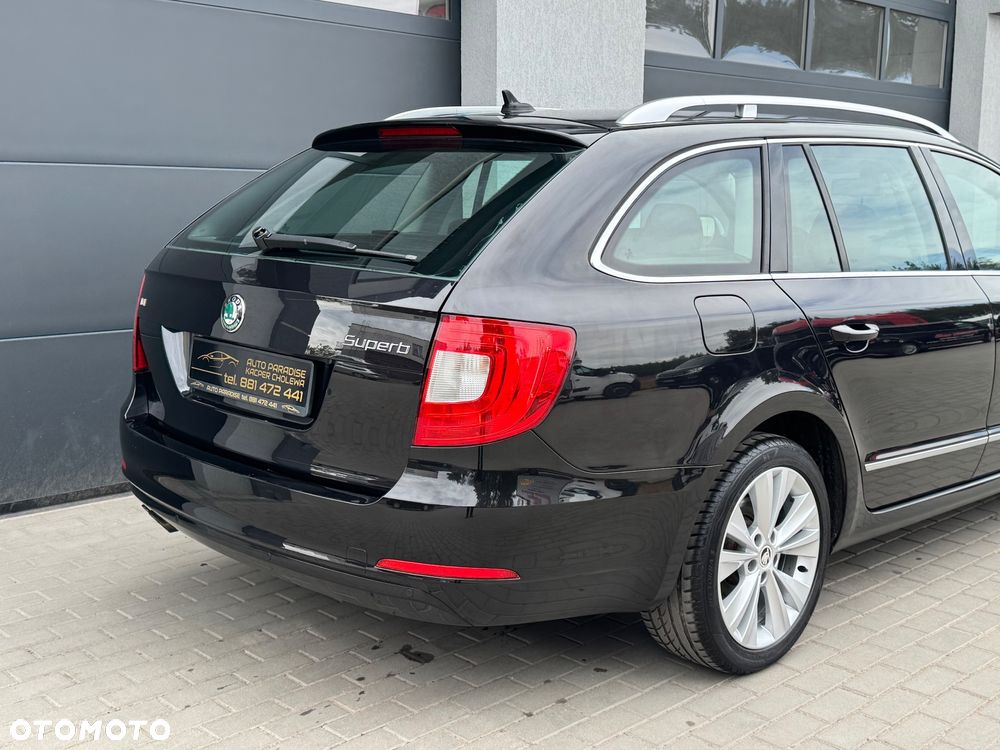 Skoda Superb 2.0 TDI PD Elegance - 13