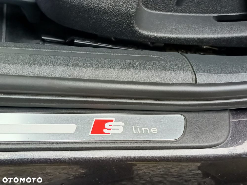 Audi A4 Avant 2.0 TDI 116g DPF Attraction - 14