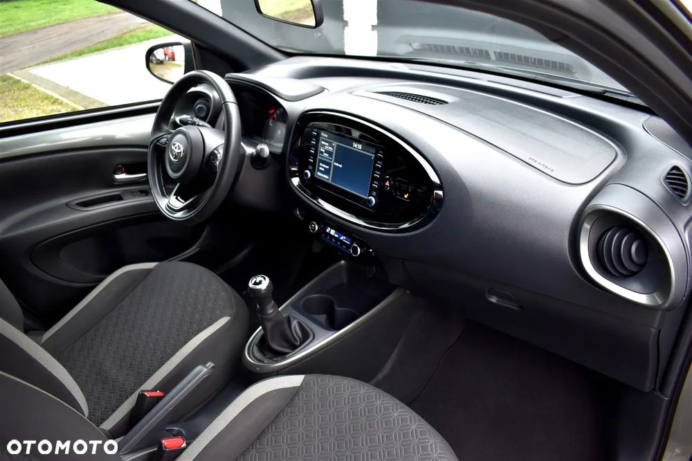 Toyota Aygo X Air Style - 23