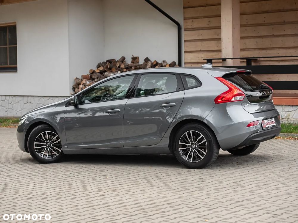 Volvo V40 - 12