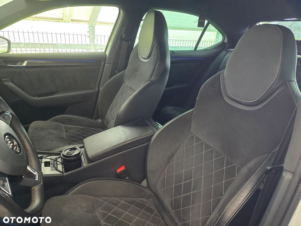 Skoda Superb 2.0 TSI 4x4 Sportline DSG - 3