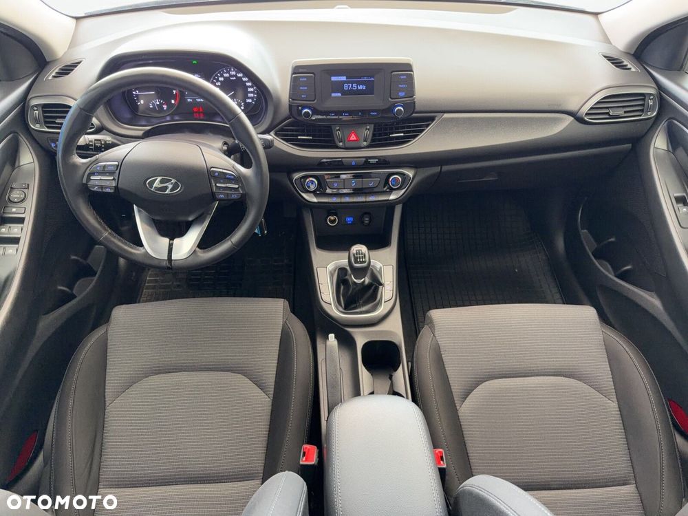 Hyundai i30 - 21