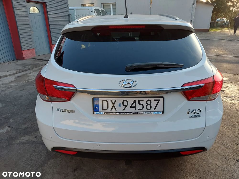 Hyundai i40 i40cw 1.7 CRDi Fifa World Cup Edition - 40