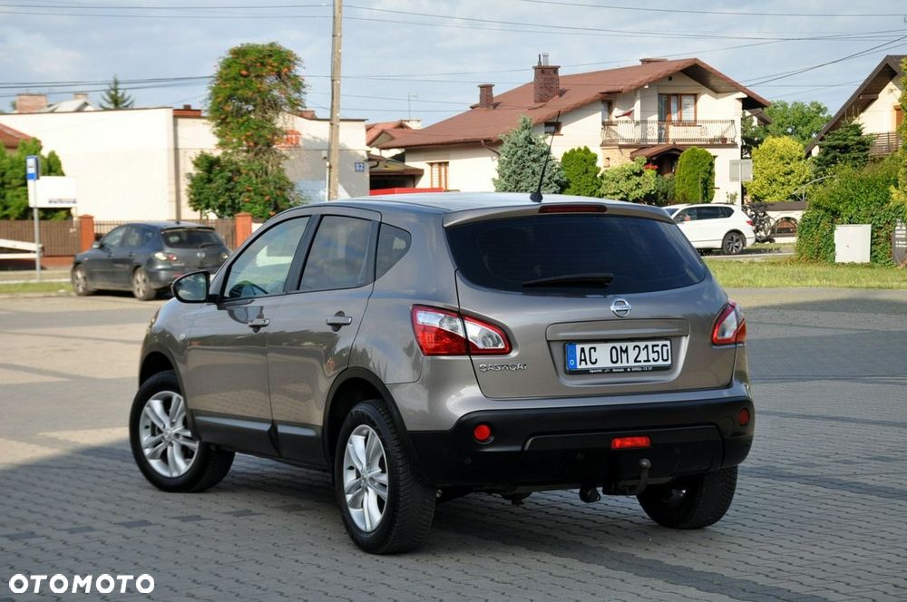 Nissan Qashqai - 14