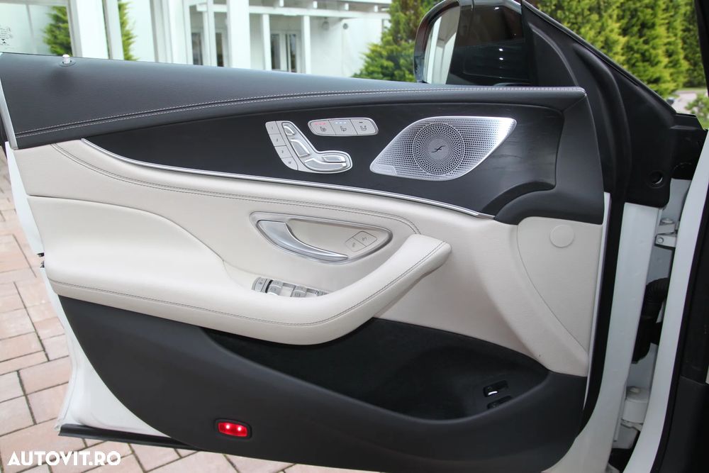 Mercedes-Benz CLS - 29