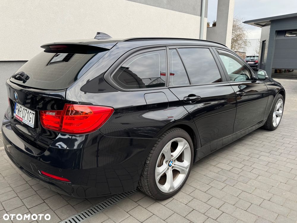 BMW Seria 3 318d - 3