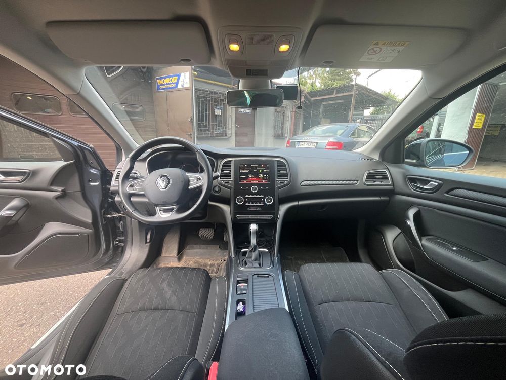 Renault Megane 1.3 TCe FAP Limited EDC - 9