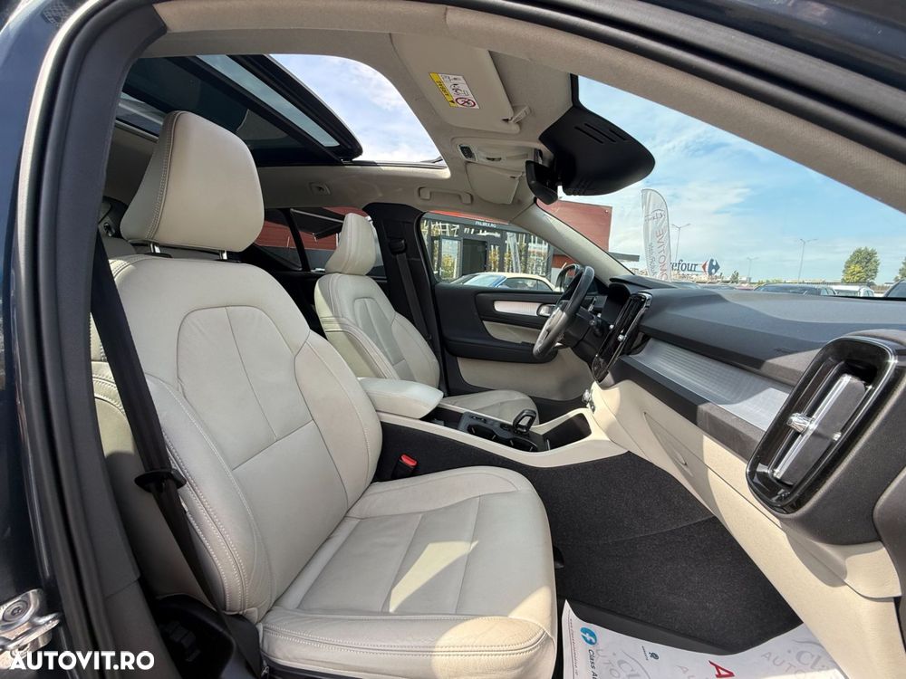 Volvo XC 40 Recharge T5 Twin Engine AT7 Inscription - 12