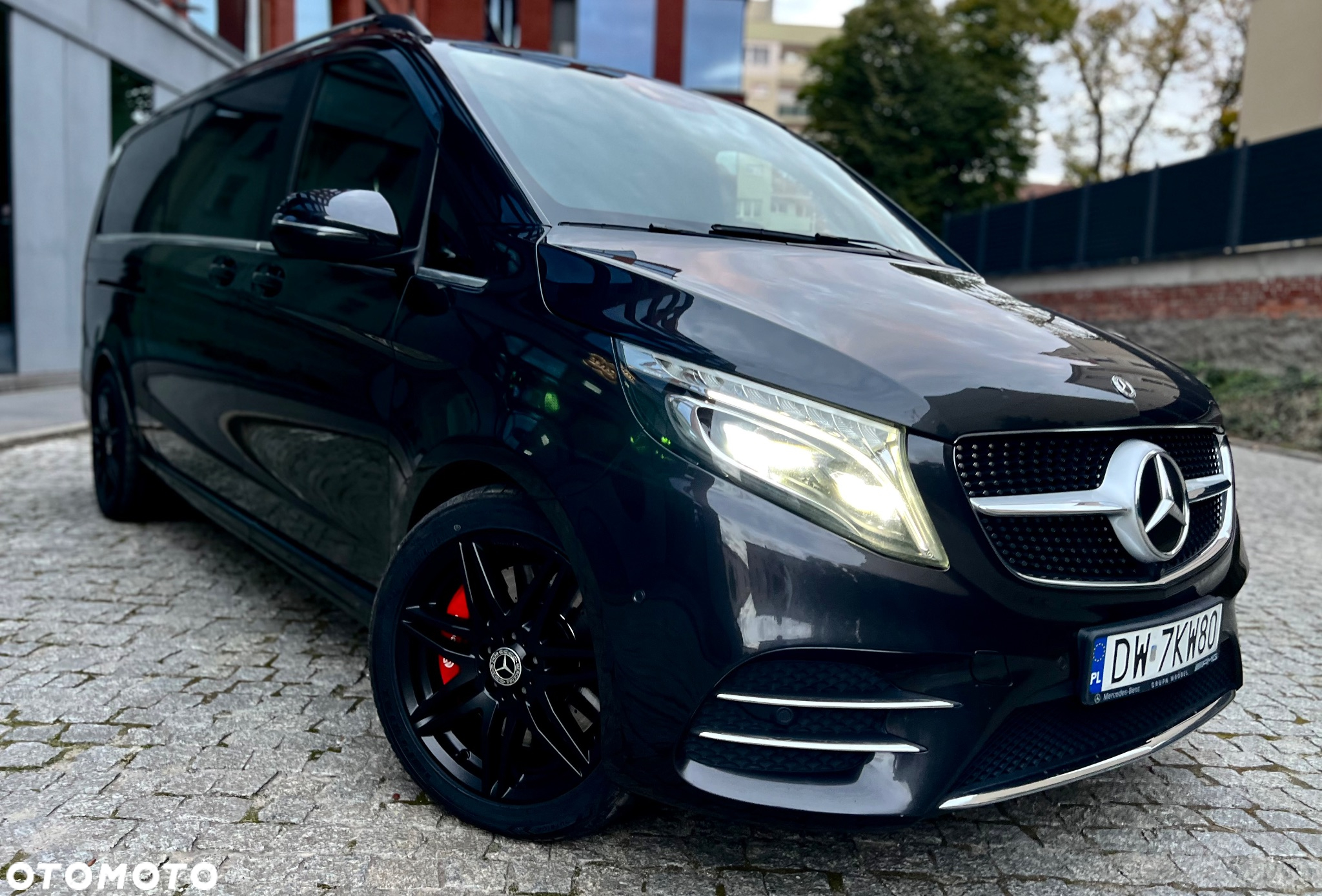 Mercedes-Benz Klasa V 300 d 4-Matic Avantgarde 9G-Tronic (ekstra d³) - 14