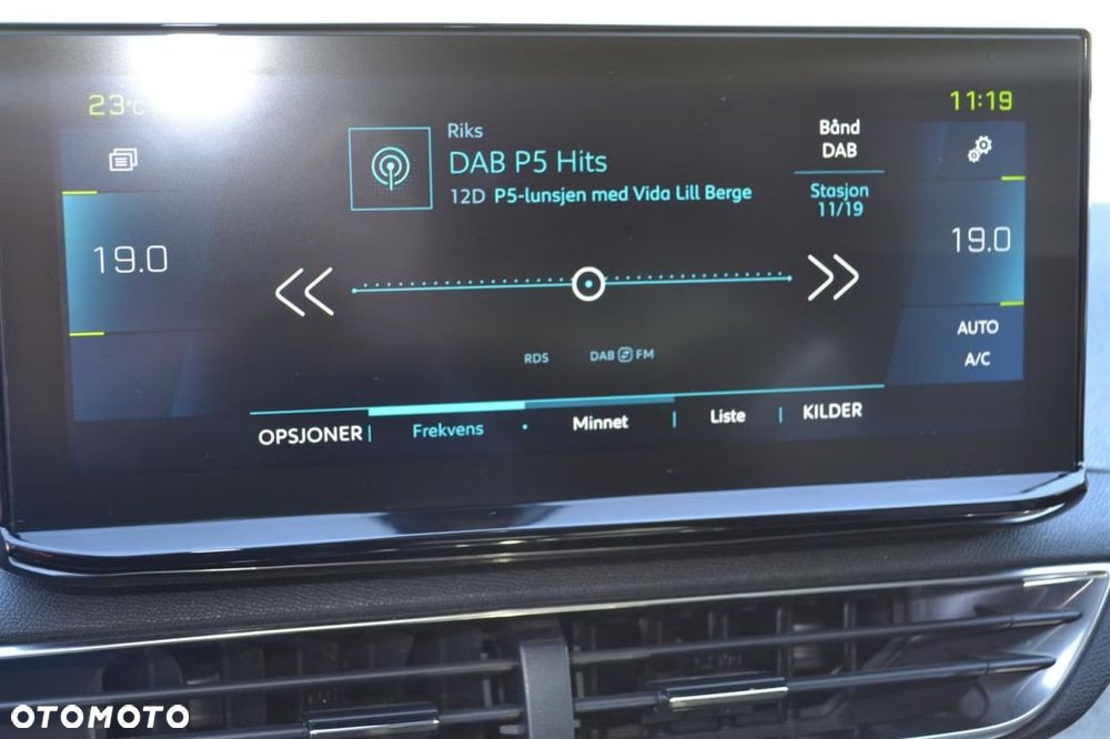 Peugeot 3008 1.6 PureTech HYbrid4 GT S&S EAT8 - 9