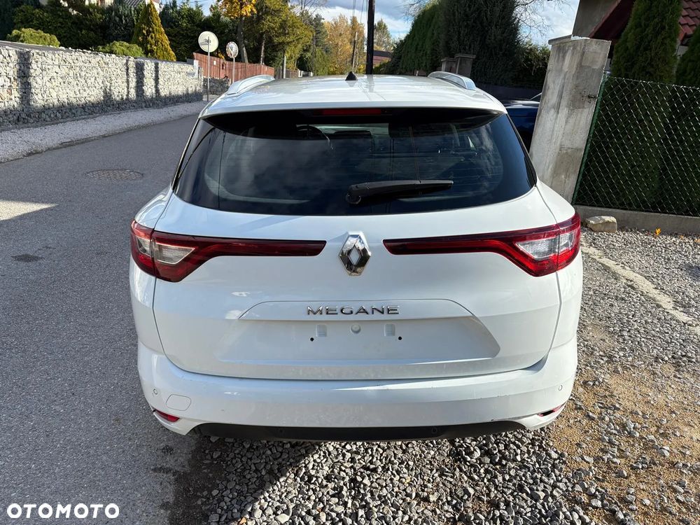 Renault Megane 1.5 Blue dCi Intens - 8