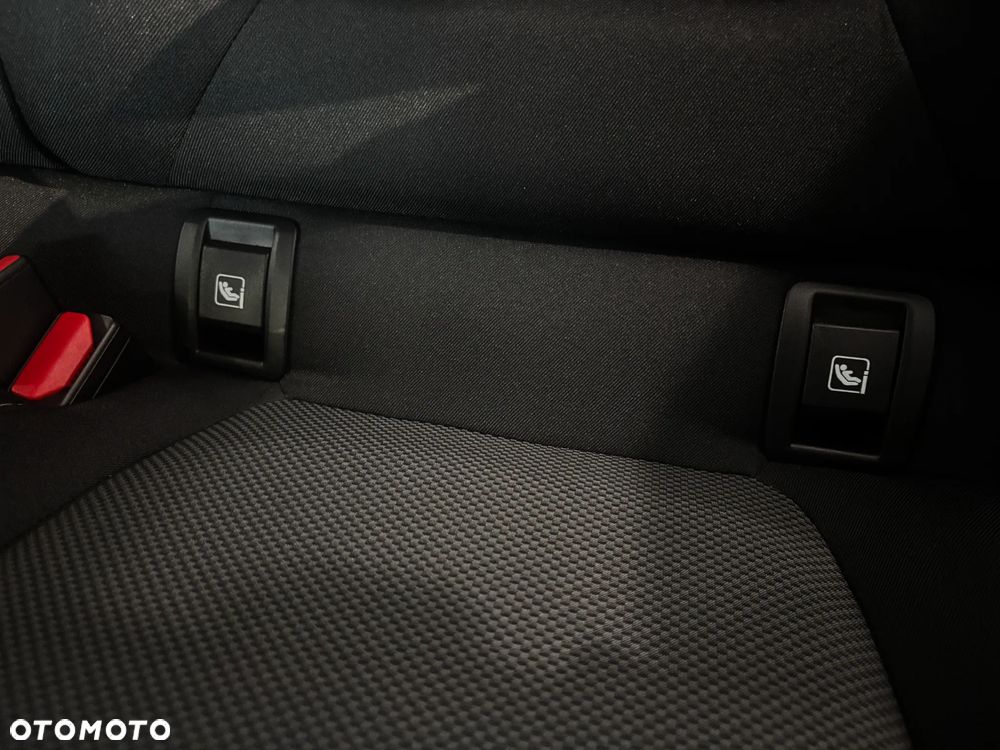 Renault Megane 1.3 TCe FAP Equilibre EDC - 25
