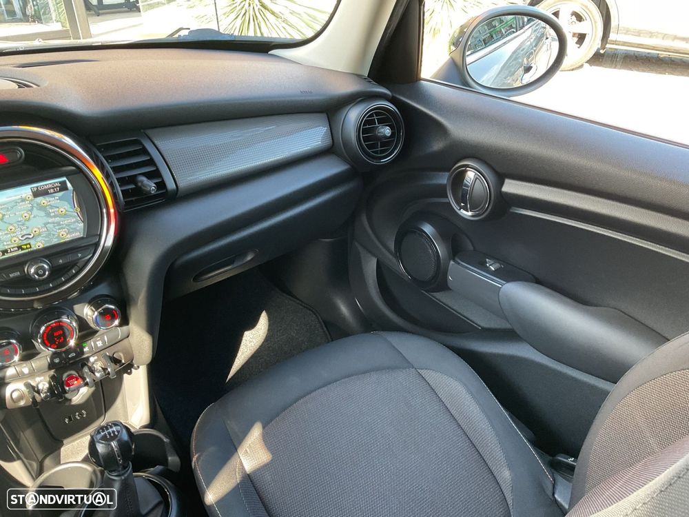 MINI 5 Portas Cooper - 31