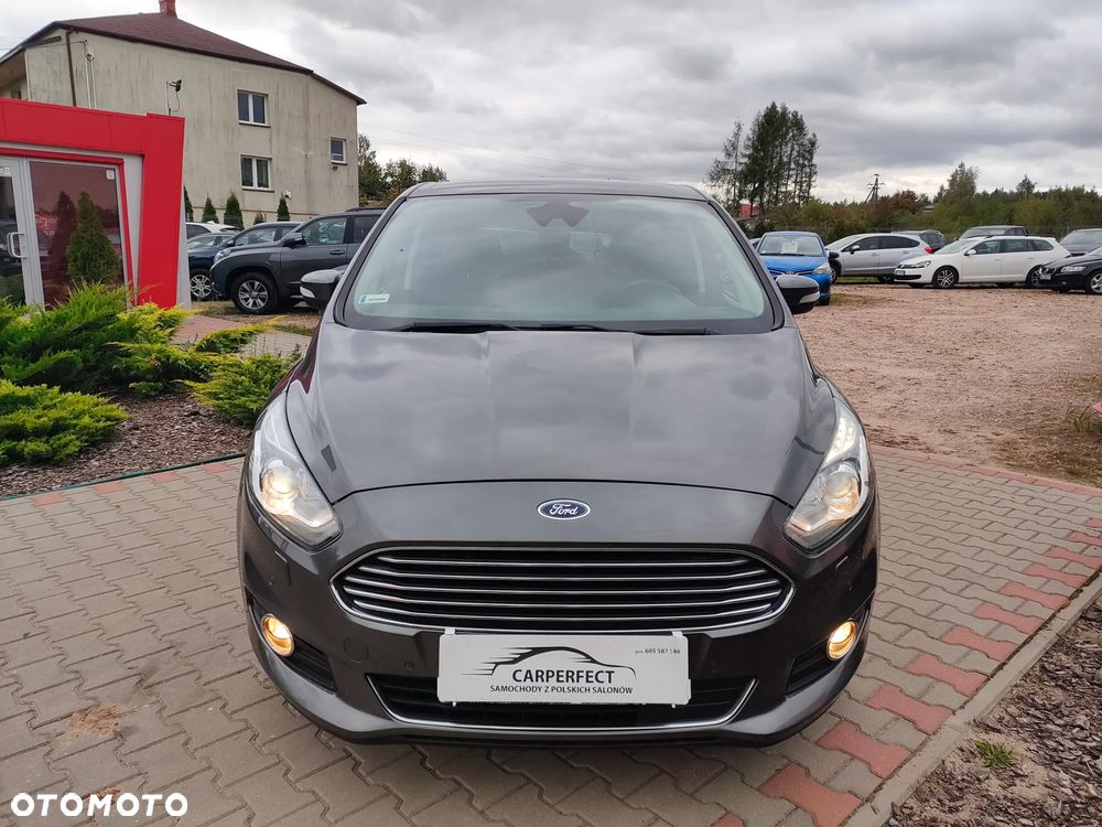 Ford S-Max 2.0 TDCi Titanium PowerShift - 6