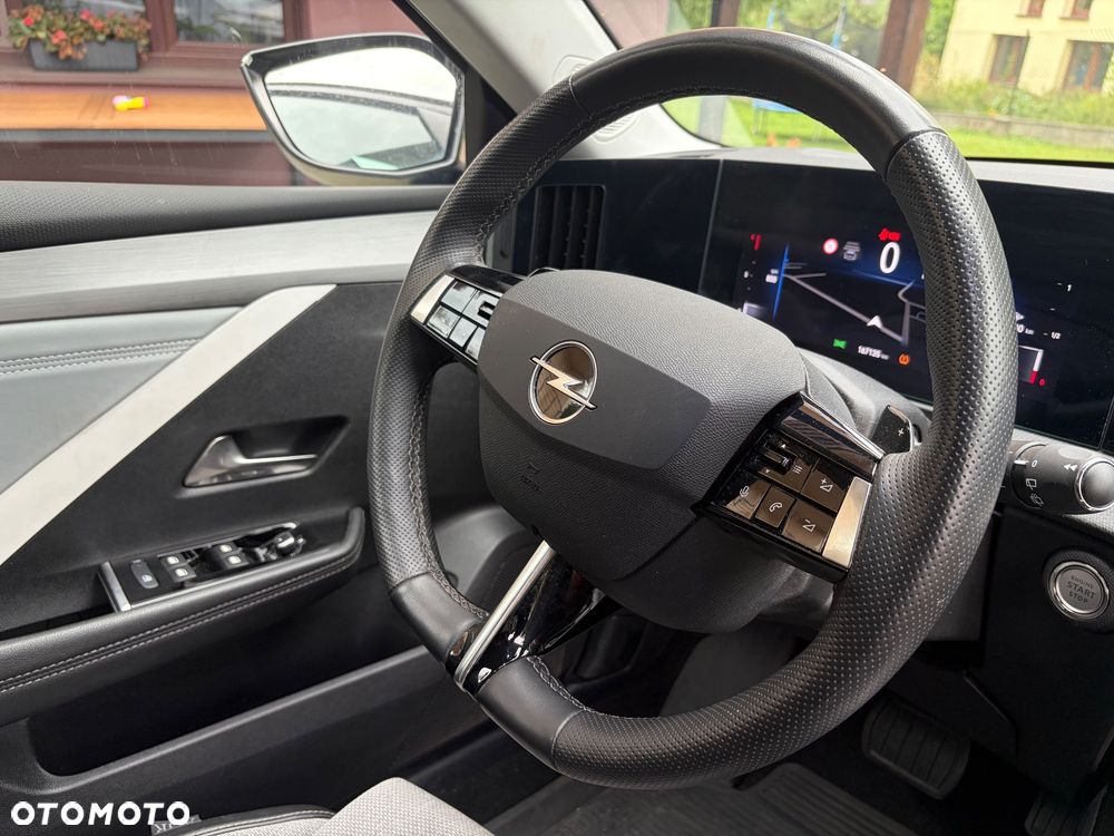 Opel Astra 1.5 D Automatik Business Elegance - 38