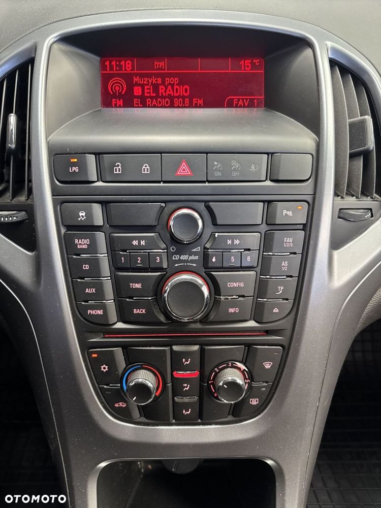 Opel Astra - 22