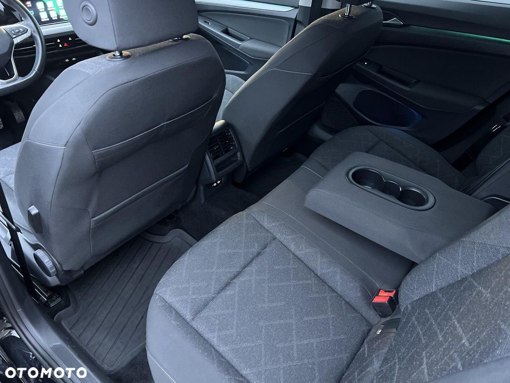 Volkswagen Golf Variant - 24