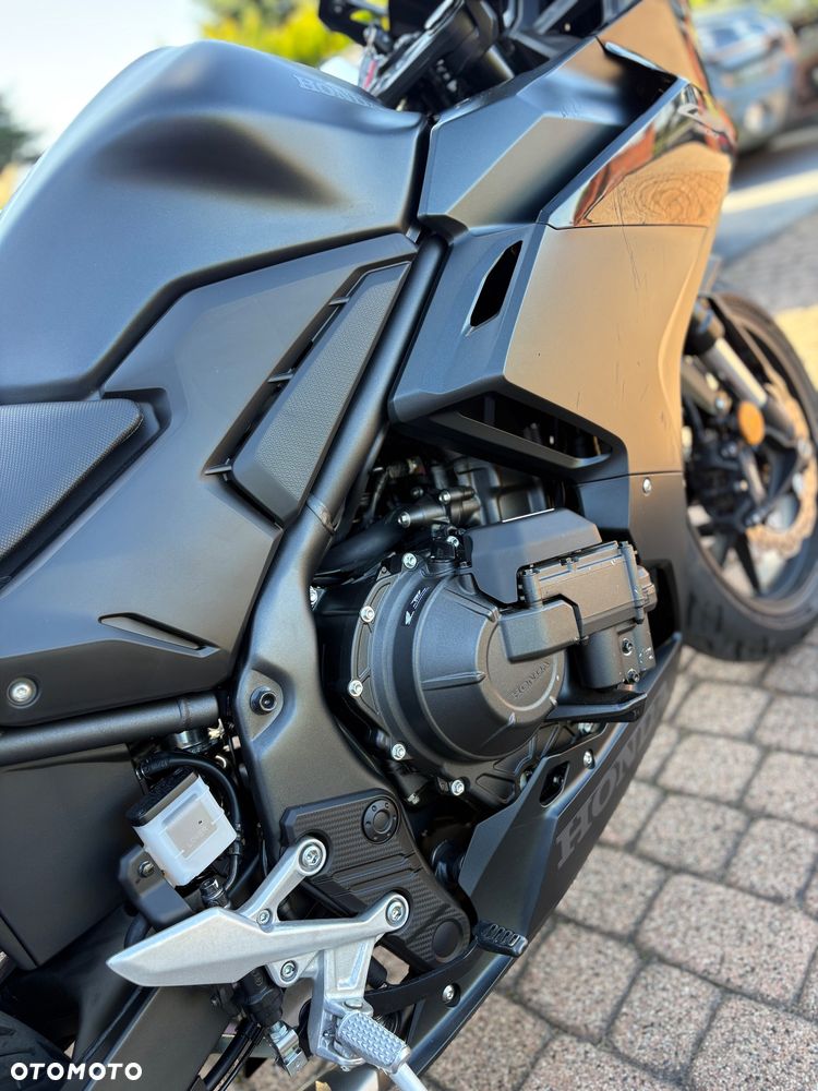 Honda CBR - 15