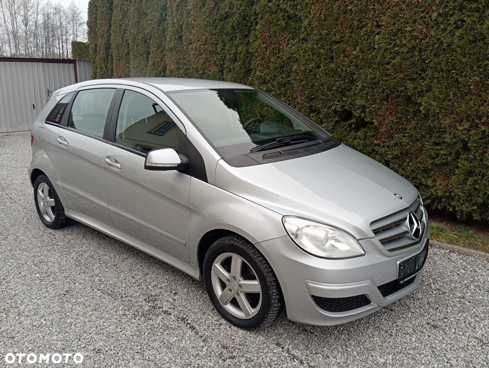 Mercedes-Benz Klasa B - 1