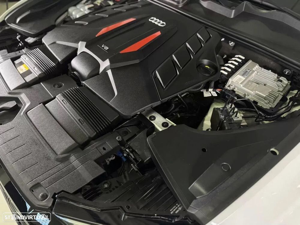 Audi SQ8 TFSI quattro Tiptronic - 11