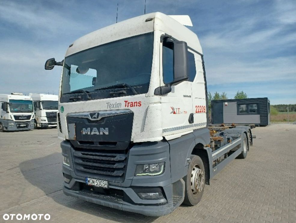 MAN TGX 26.470 6x2-2 LL CH GM - 2