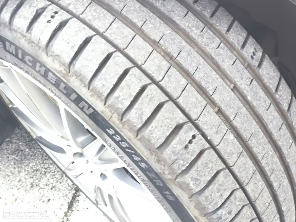 Mercedes-Benz C 350 e - 5