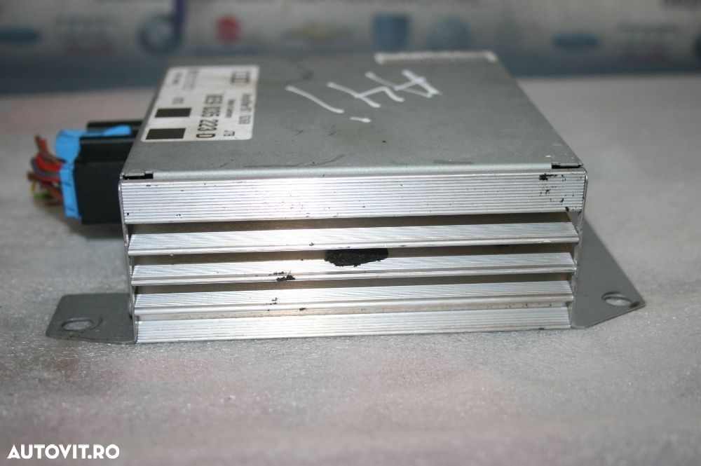 Amplificator Statie Audi Audi A4 B6/B7 An 2002-2008 Livram Oriunde - 1