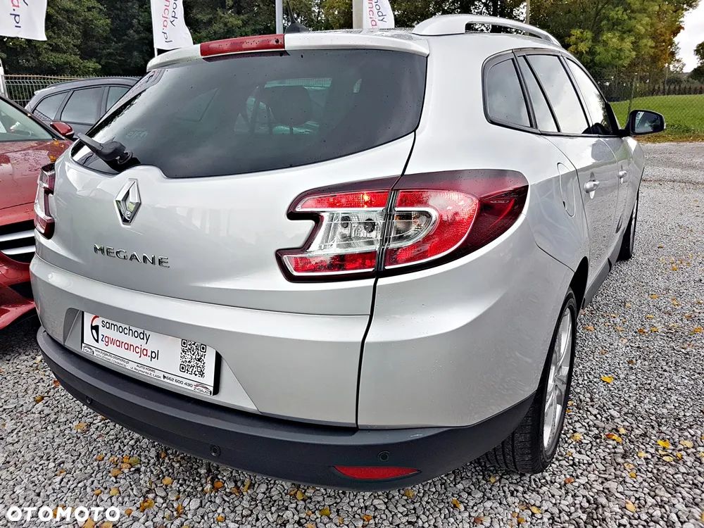 Renault Megane Grandtour 2.0 140 CVT Dynamique - 8