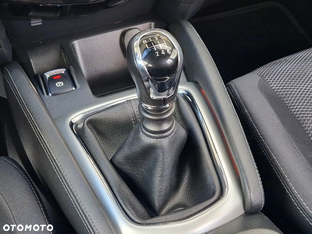 Nissan Qashqai 1.6 DIG-T 360 - 28