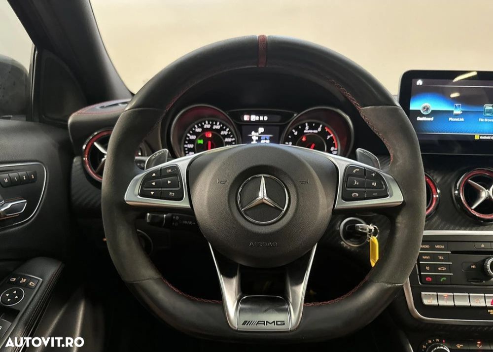 Mercedes-Benz A 45 AMG 4Matic AMG Speedshift 7G-DCT - 10