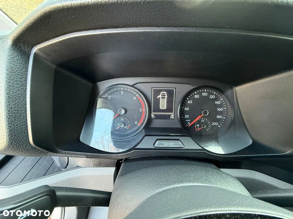 Volkswagen CRAFTER  PPP JUZJADE.PL 2000KG ładoności HAK - 11