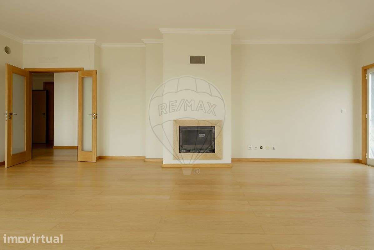 Apartamento T3 para arrendamento - Grande imagem: 2/36