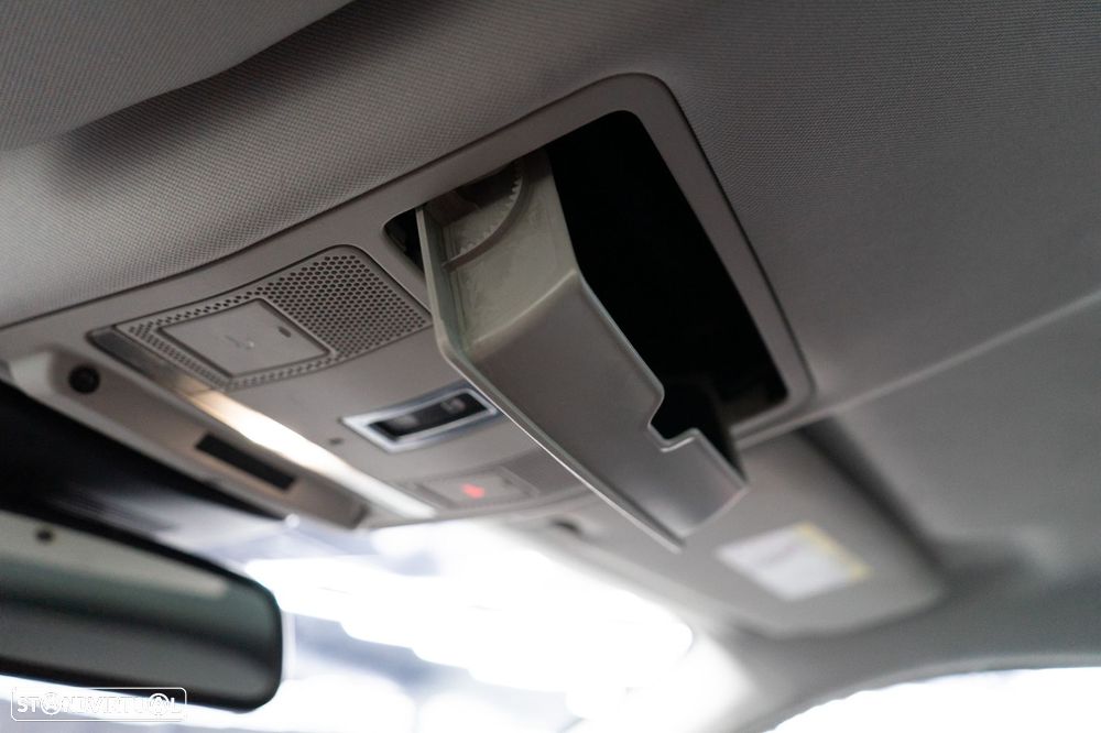 Land Rover Range Rover Evoque 2.0 TD4 SE Dynamic Auto - 45