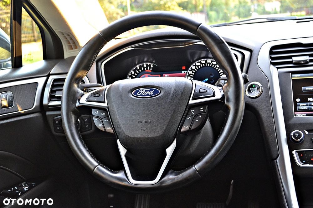 Ford Mondeo 2.0 TDCi Titanium PowerShift - 37
