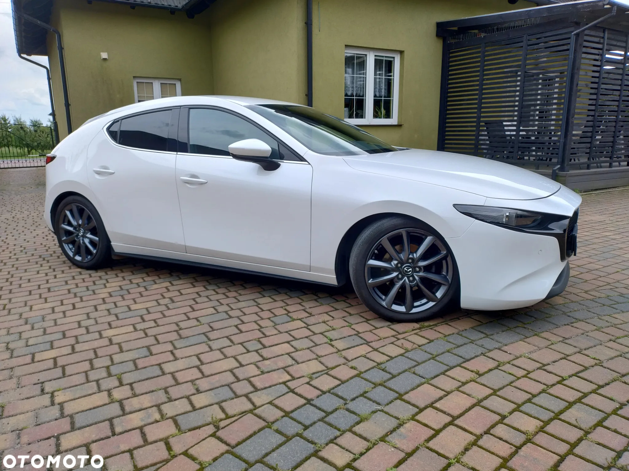 Mazda 3 e-SKYACTIV-G 122 M HYBRID PRIME-LINE - 19