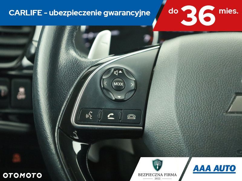 Mitsubishi Outlander - 19