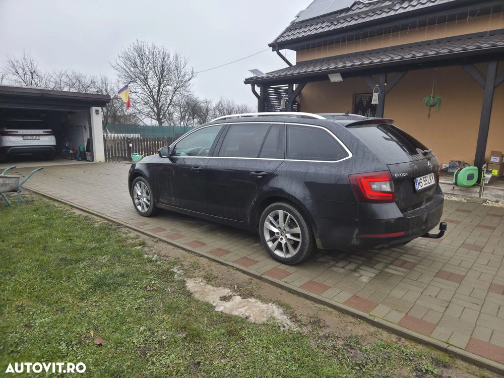 Skoda Octavia Combi Diesel 1.6 TDI DSG Style - 2