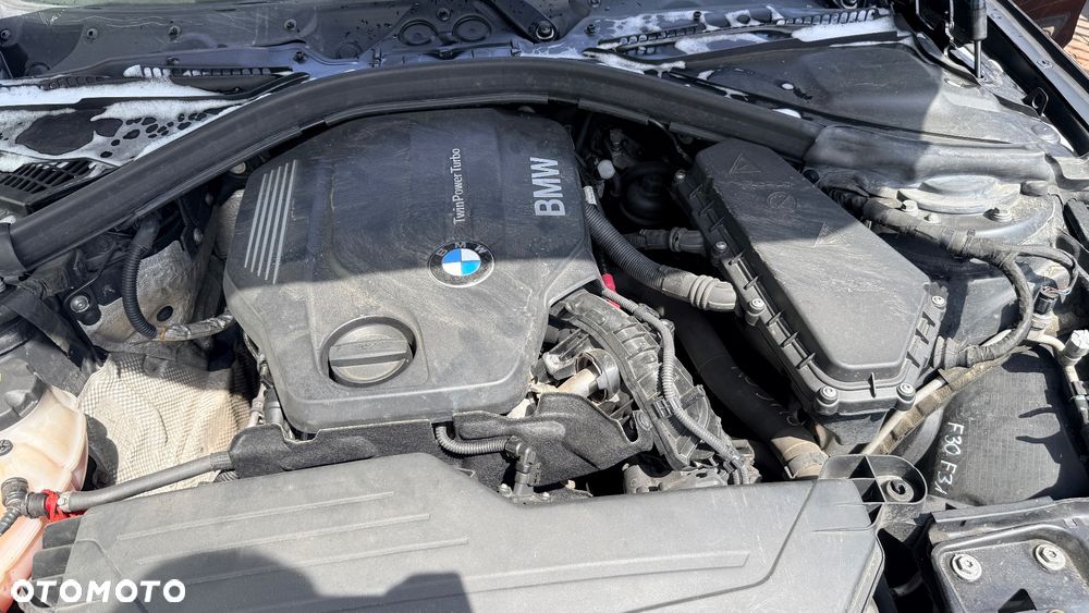 BMW Seria 3 318d Edition M Sport Shadow - 18