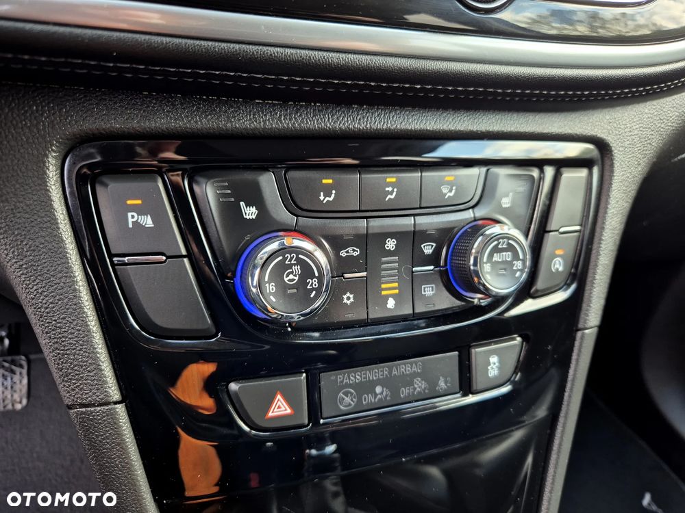 Opel Mokka X 1.4 ECOTEC Start/Stop Ultimate - 32