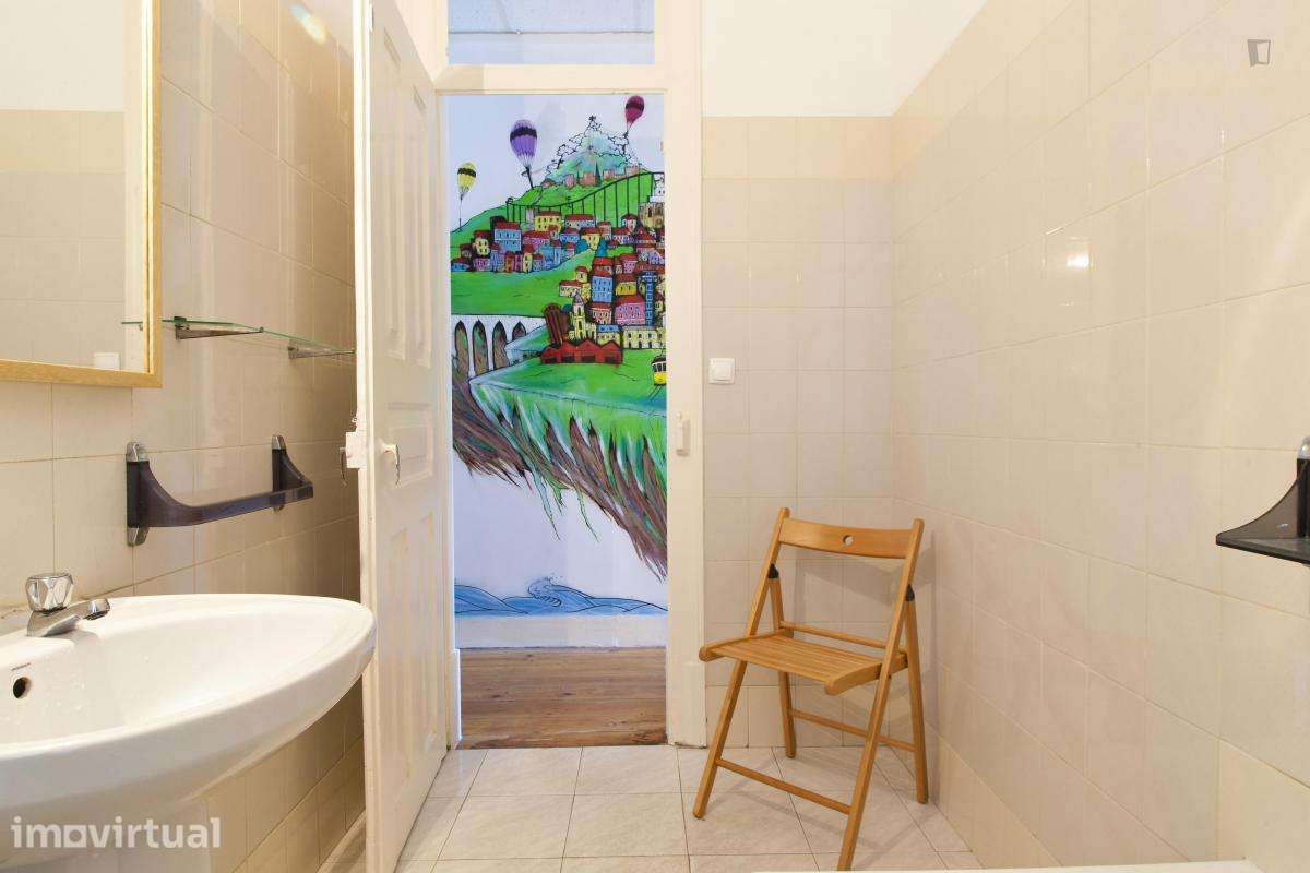 Quarto - localizado em Arroios Lisbon - Grande imagem: 3/23