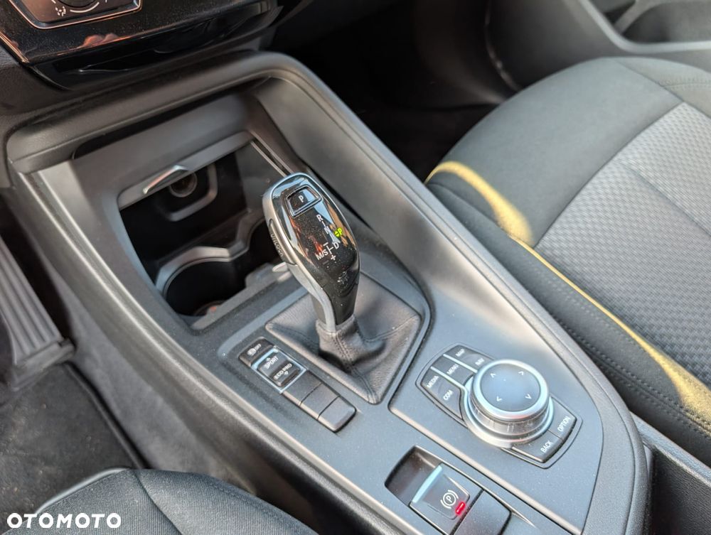 BMW X1 sDrive18d Advantage - 17