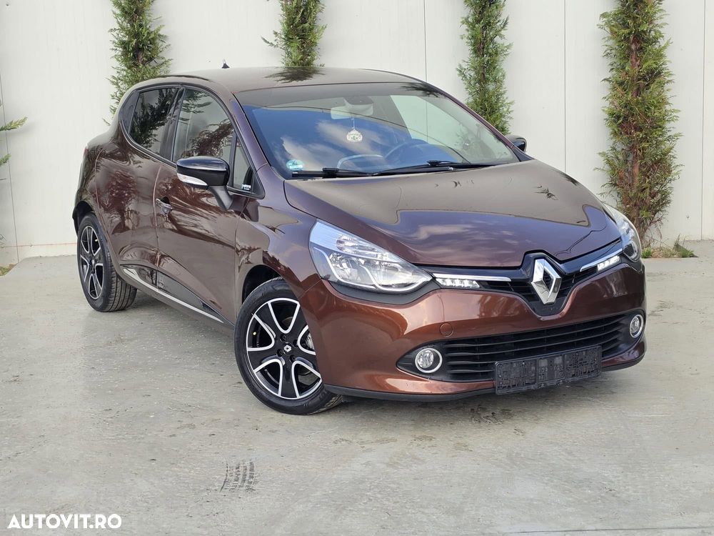 Renault Clio 2014 photo 2
