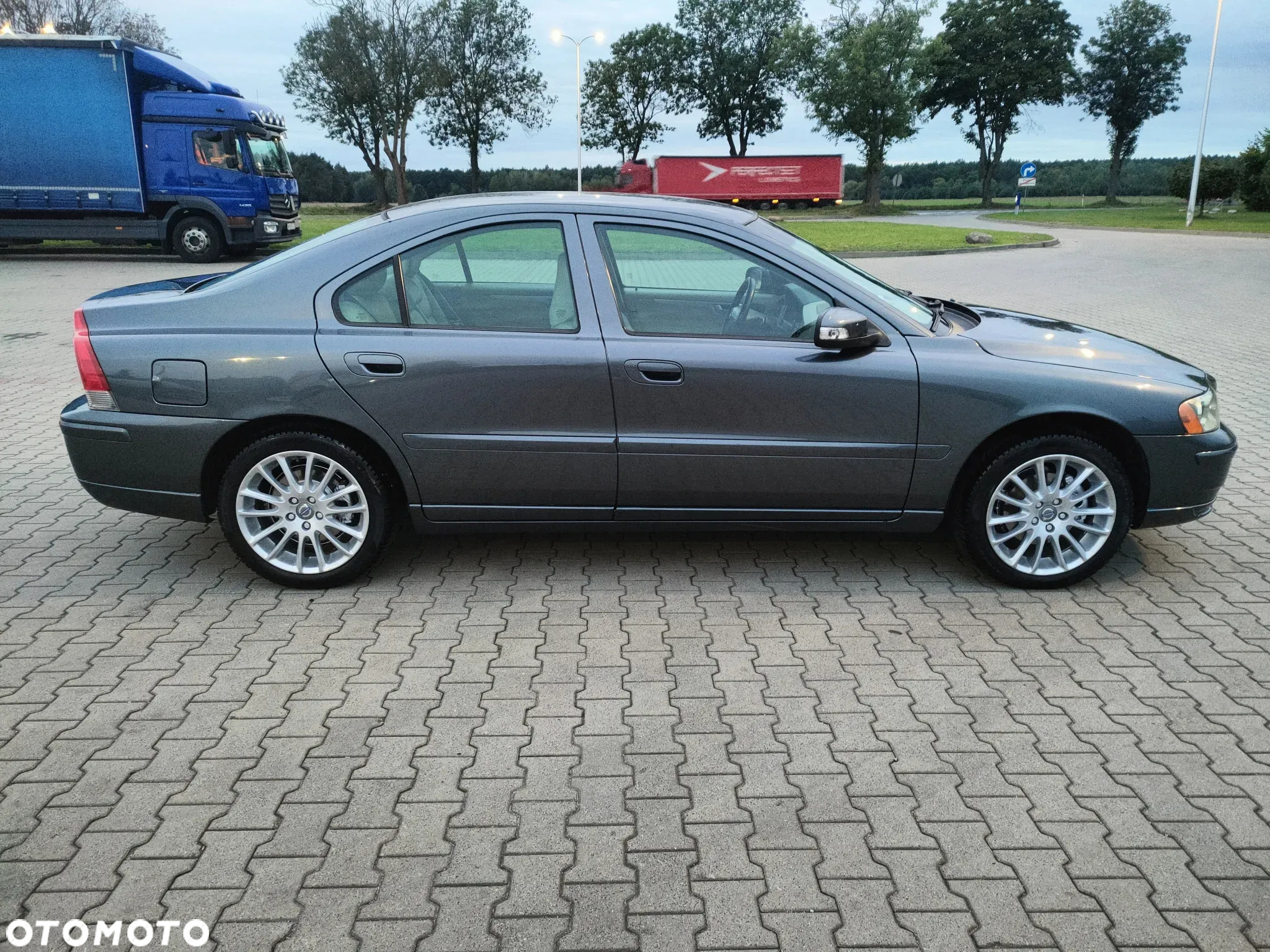 Volvo S60 2.4 Momentum - 11